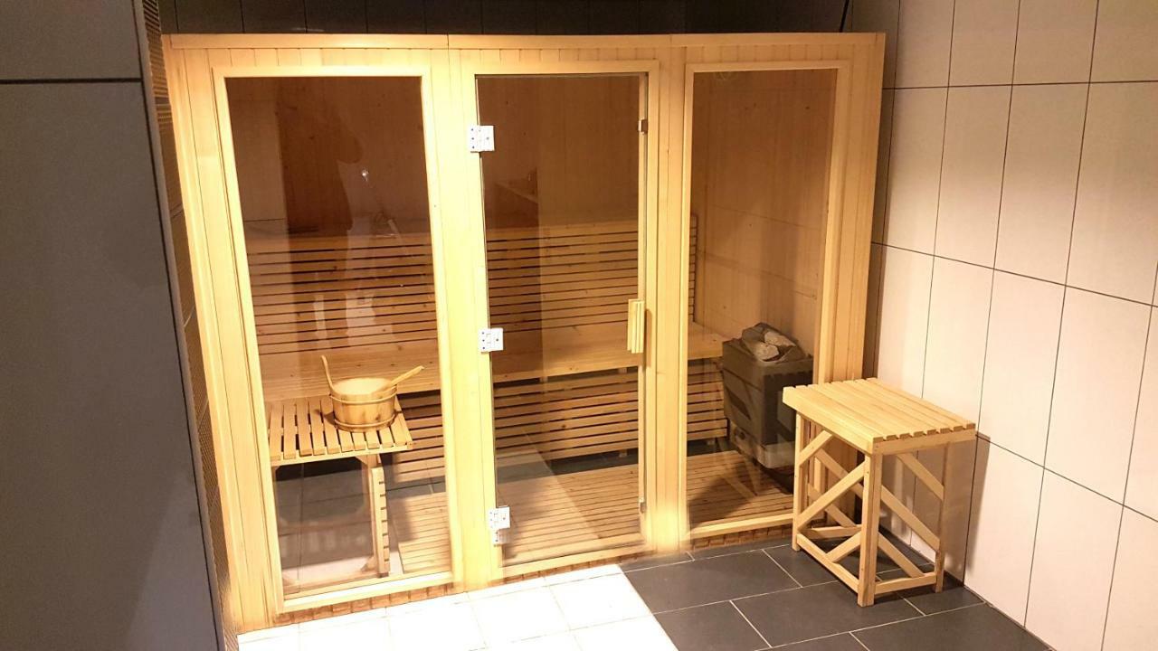 Luxus Familienvilla Mit Jacuzzi & Sauna Tzummarum Dış mekan fotoğraf