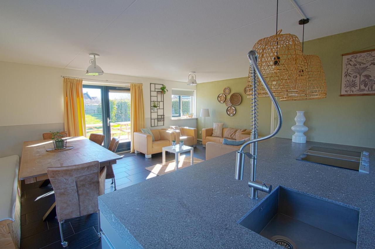 Luxus Familienvilla Mit Jacuzzi & Sauna Tzummarum Dış mekan fotoğraf